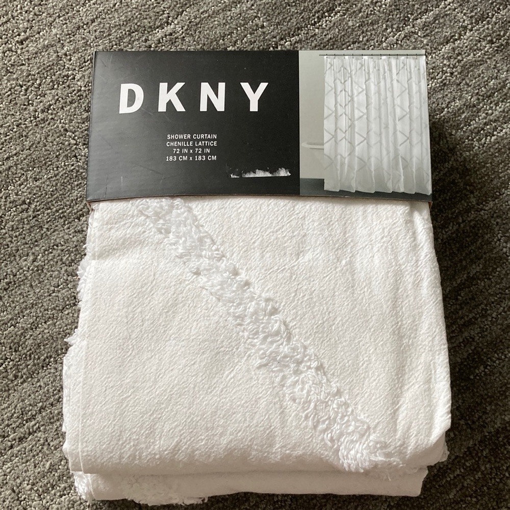 DKNY Chenille Lattice Shower Curtin
